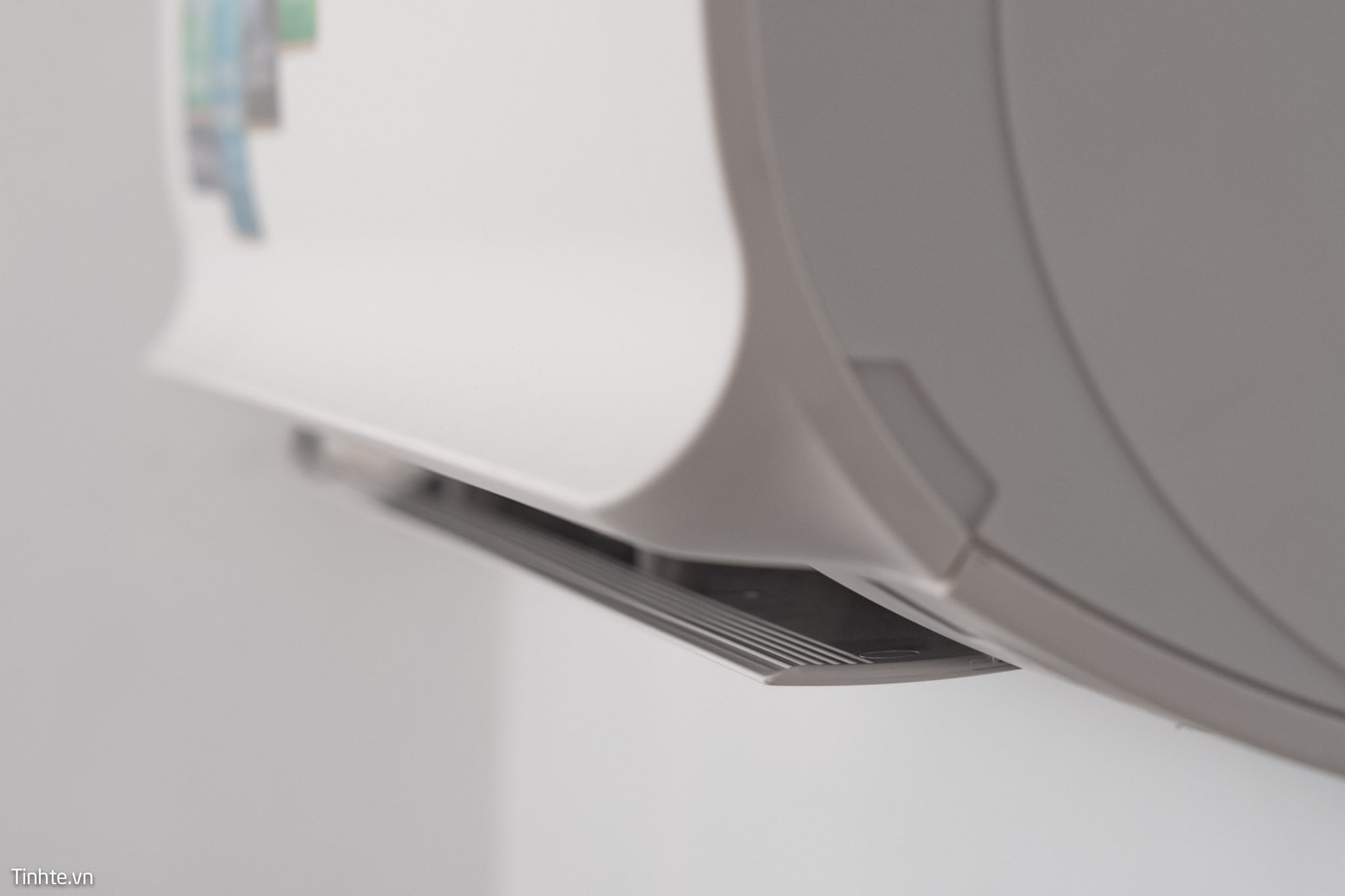 Đang tải FTKM.jpg…